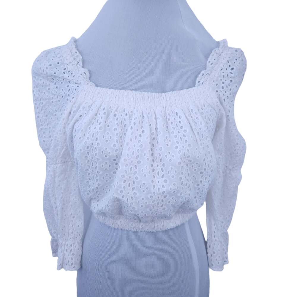 Wild Honey Cropped Shirt White Eyelet Size Medium Summer, 3/4 Sleeves Top